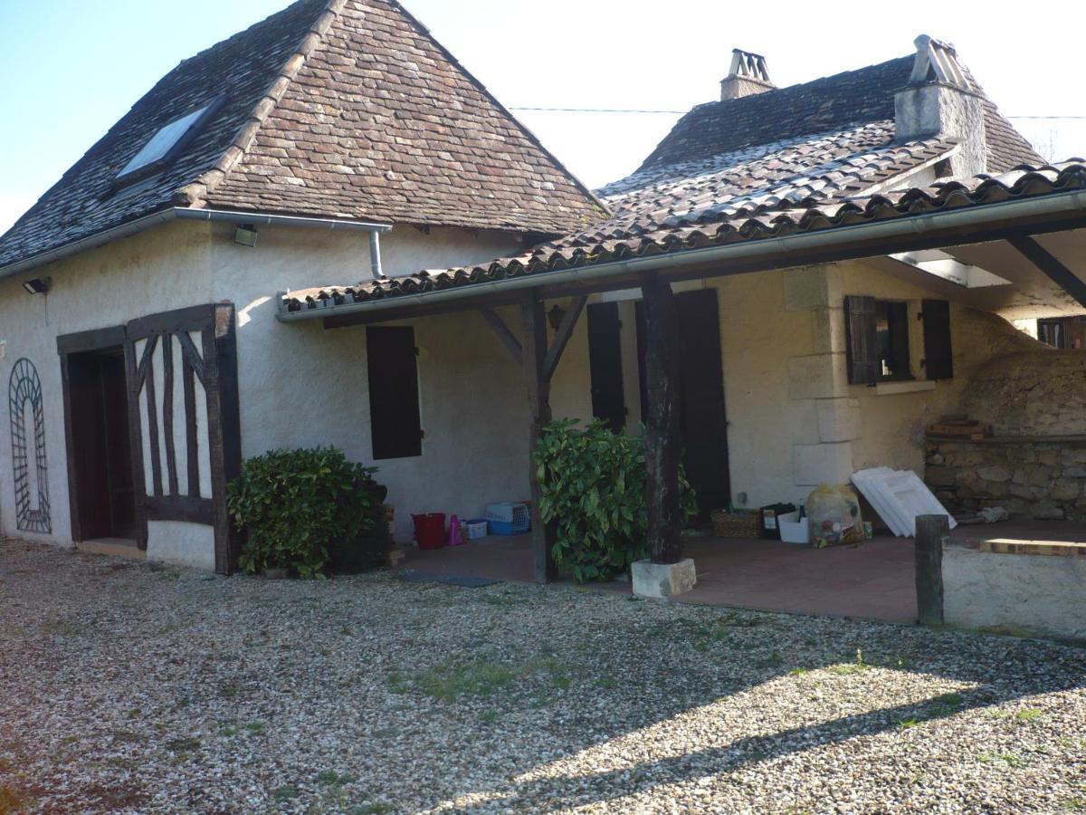 B&B Gilclau Saint-Martial-d'Artenset Екстериор снимка